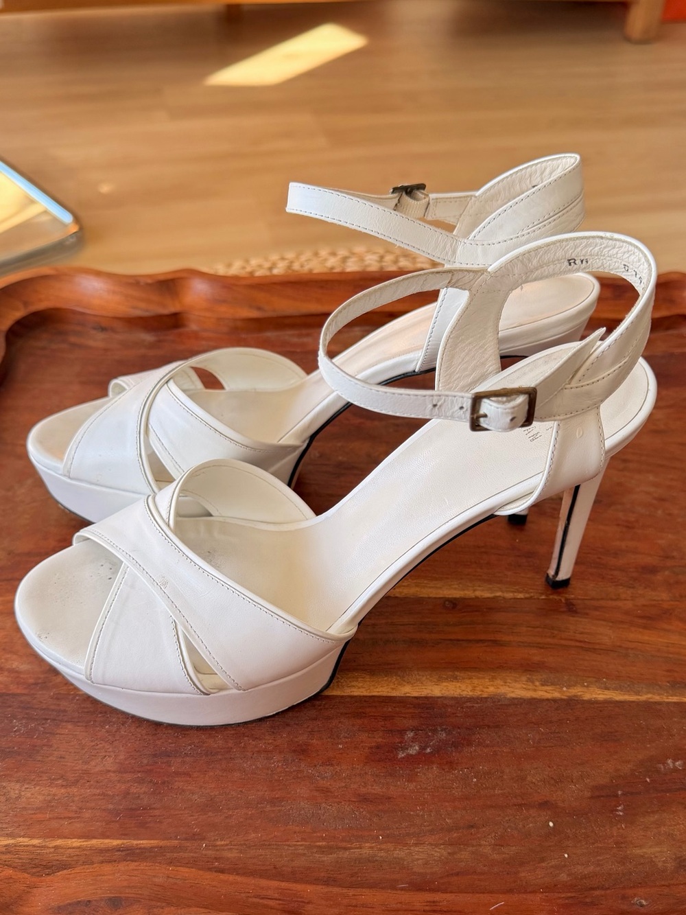 Stuart Weitzman Dayna Crisscross Platform Sandals